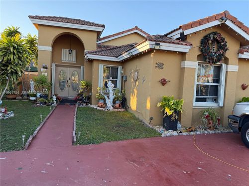 1062 Nw 133rd Ave, Miami, FL, 33182 | Card Image