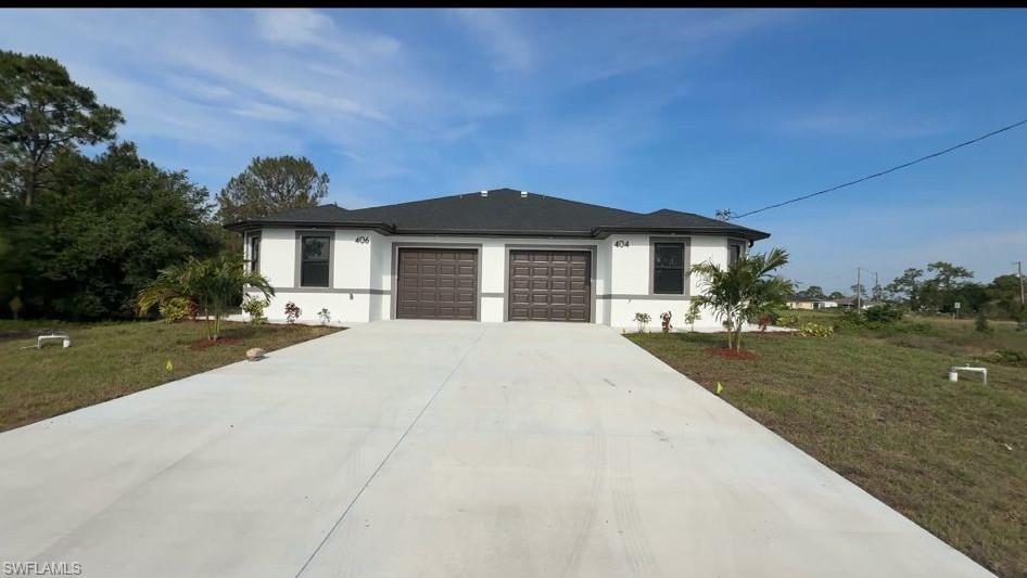 Residential Lease in LEHIGH ACRES