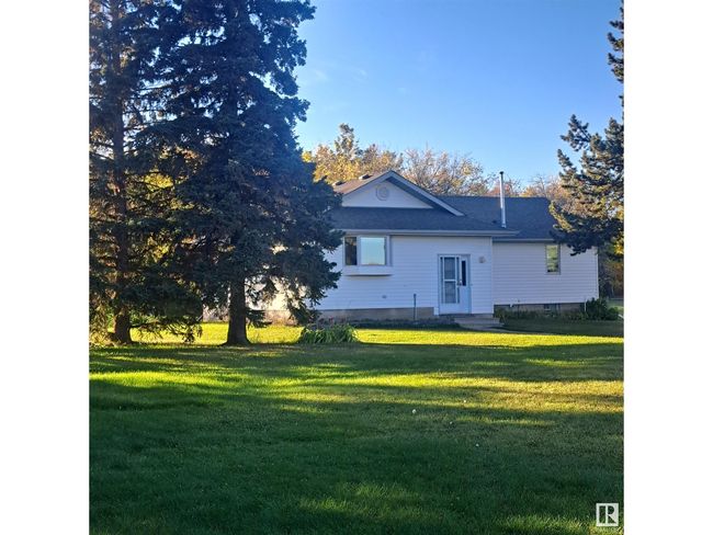 3160 Highway 622, House other with 2 bedrooms, 2 bathrooms and null parking in Warburg AB | Image 6