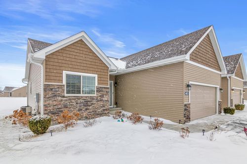 6023 Iris Ln, Rockford, MN, 55373-4532 | Card Image