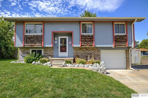 14704 Josephine St, Omaha, NE, 68138-6318 | Card Image
