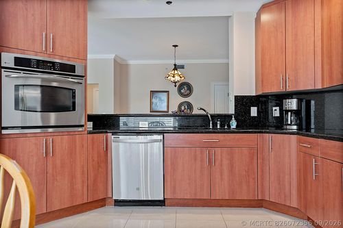 397-16100 Emerald Estates Dr, Weston, FL, 33331-6109 | Card Image