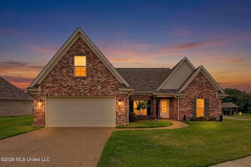 3770 Hawthorn Drive, Southaven, MS, 38672 | Card Image