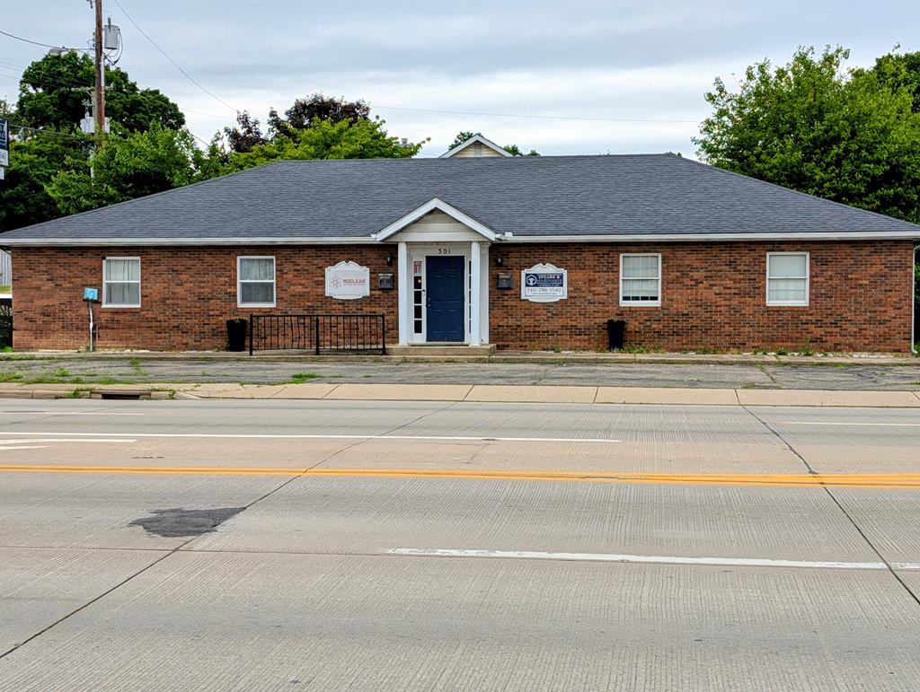 301 E Emmitt Ave, Waverly, OH 45690