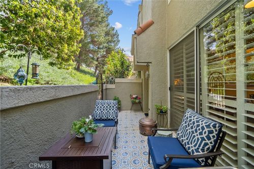 22327 Golden Canyon, Chatsworth, CA, 91311 | Card Image