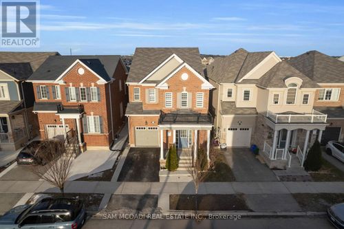 1395 Chretien St, Milton, ON, L9E1G7 | Card Image