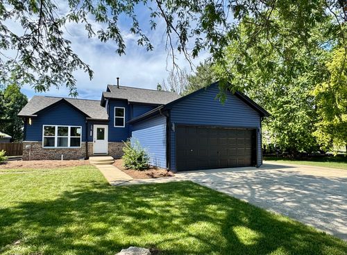 4014 Ridge Rd, Zion, IL, 60099-1946 | Card Image