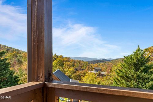 3237 Grouse Ridge Lane, Sevierville, TN, 37862 | Card Image