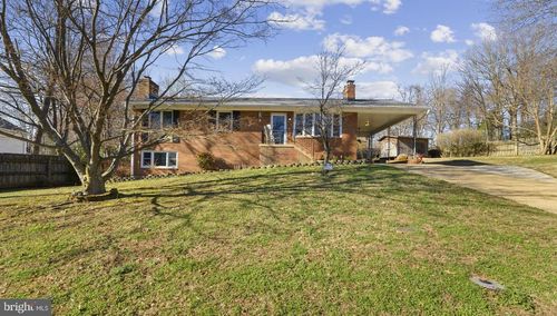 2019 Valley Rd, ANNAPOLIS, MD, 21401-6743 | Card Image