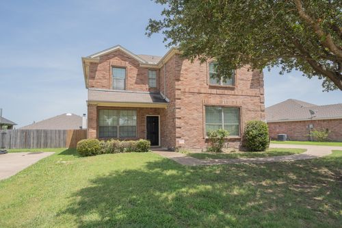 209 S Chestnut St, Forney, TX, 75126-9528 | Card Image