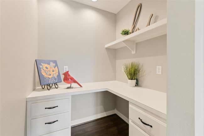 Private niche upstairs with a built in desk area. Great for projects-puzzles, legos, crafts etc. | Image 30