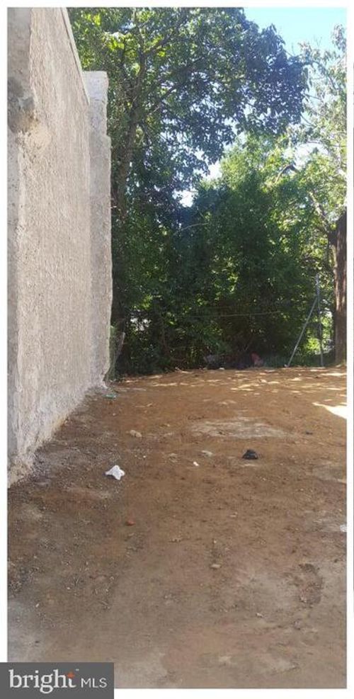 2908 W Gordon St, Philadelphia, PA, 19132-3443 | Card Image