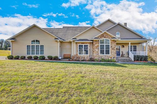 91 Cahas Summit Rd, Boones Mill, VA, 24065-4432 | Card Image