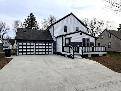 120 W Okabena St, Worthington, MN, 56187-1535 | Card Image