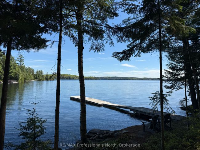 6547 Kennisis Lake Rd, House other with 3 bedrooms, 1 bathrooms and 3 parking in Haliburton ON | Image 4