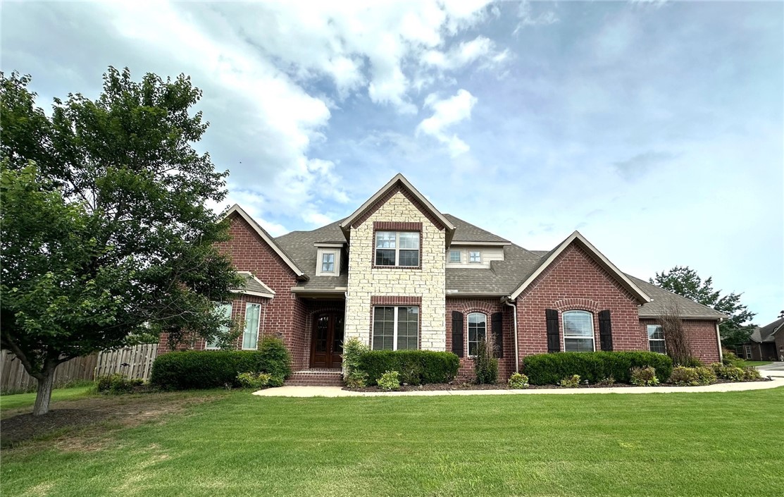Legacy Ln, Rogers, AR 72758