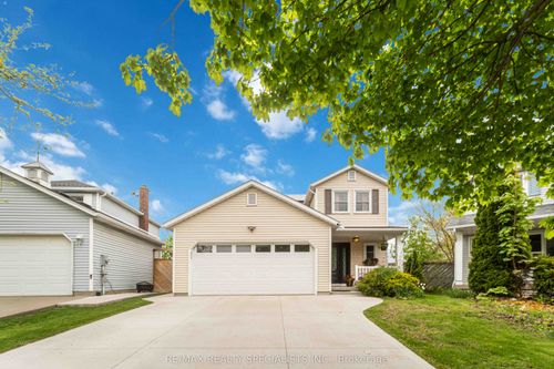 17 Rannie Crt, Thorold, ON, L2V4X1 | Card Image