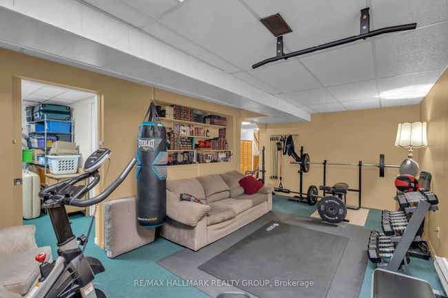 25 Ellery Cres, House other with 4 bedrooms, 2 bathrooms and 3 parking in Nepean ON | Image 22