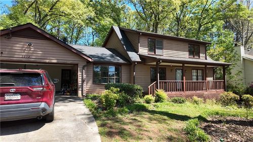 2072 Hampton Trl Se, Conyers, GA, 30013-2375 | Card Image