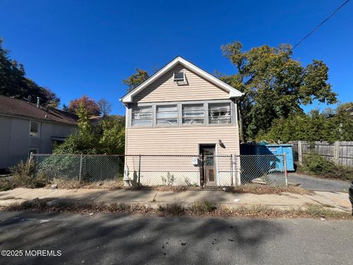 10 Pergola Ave, Jamesburg, NJ, 08831-1455 | Card Image