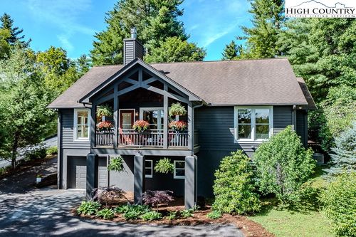 407 Morningside Dr, Blowing Rock, NC, 28605-9757 | Card Image