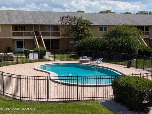 217 Bristol Ln, MELBOURNE, FL, 32935-1404 | Card Image