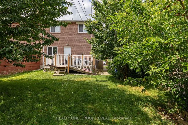 839 Modlin Rd, House attached with 5 bedrooms, 3 bathrooms and 3 parking in Pickering ON | Image 26