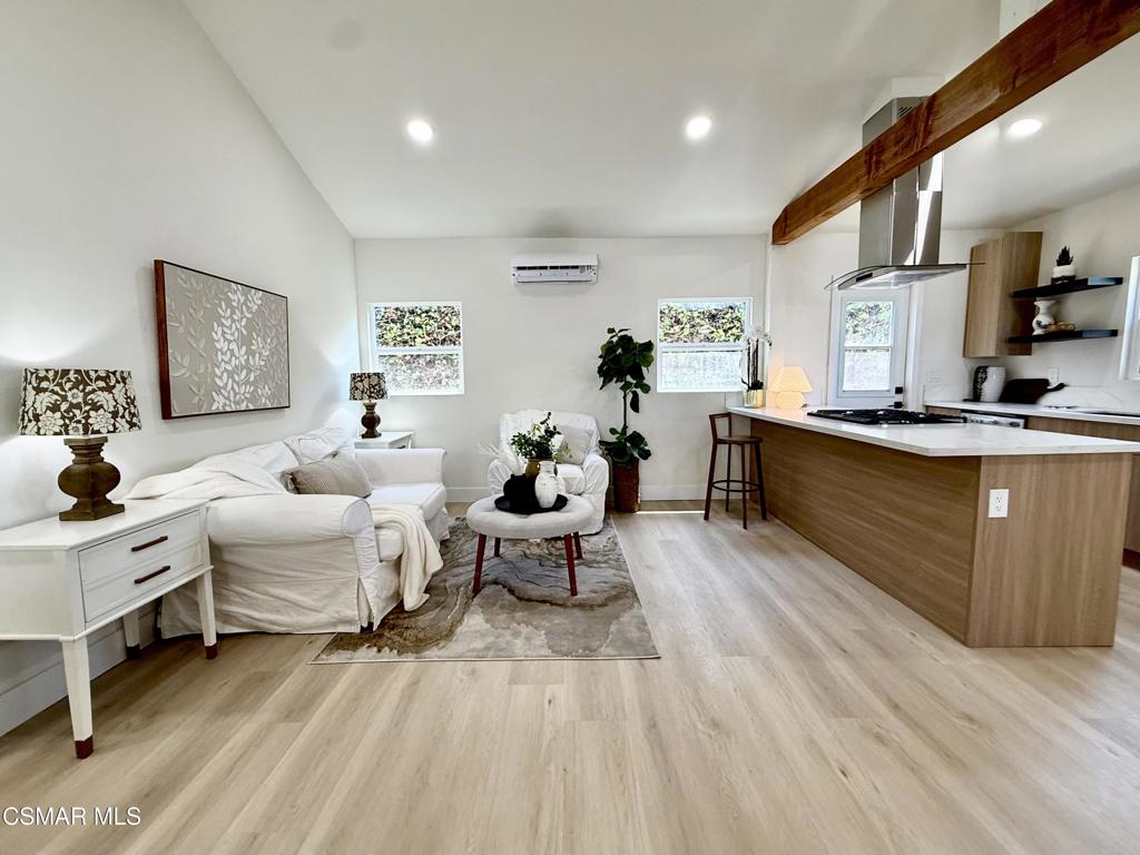 Residential in Lawndale 5