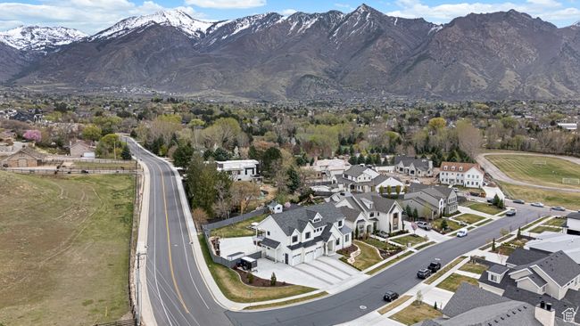 View of mountain feature with a residential view | Image 67