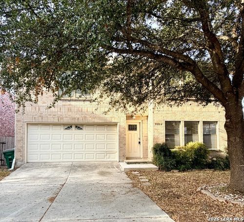 9202 Roquefort, San Antonio, TX, 78250-5892 | Card Image