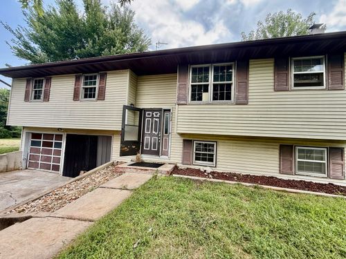 312 Murray St, Pleasant Hope, MO, 65725-8137 | Card Image