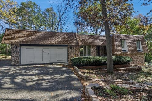 3329 Halverson Ct, Rockford, IL, 61109-4544 | Card Image