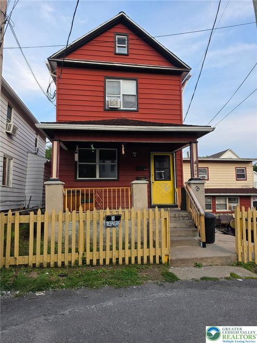 198 Gould St, Plymouth, PA, 18651-2413 | Card Image