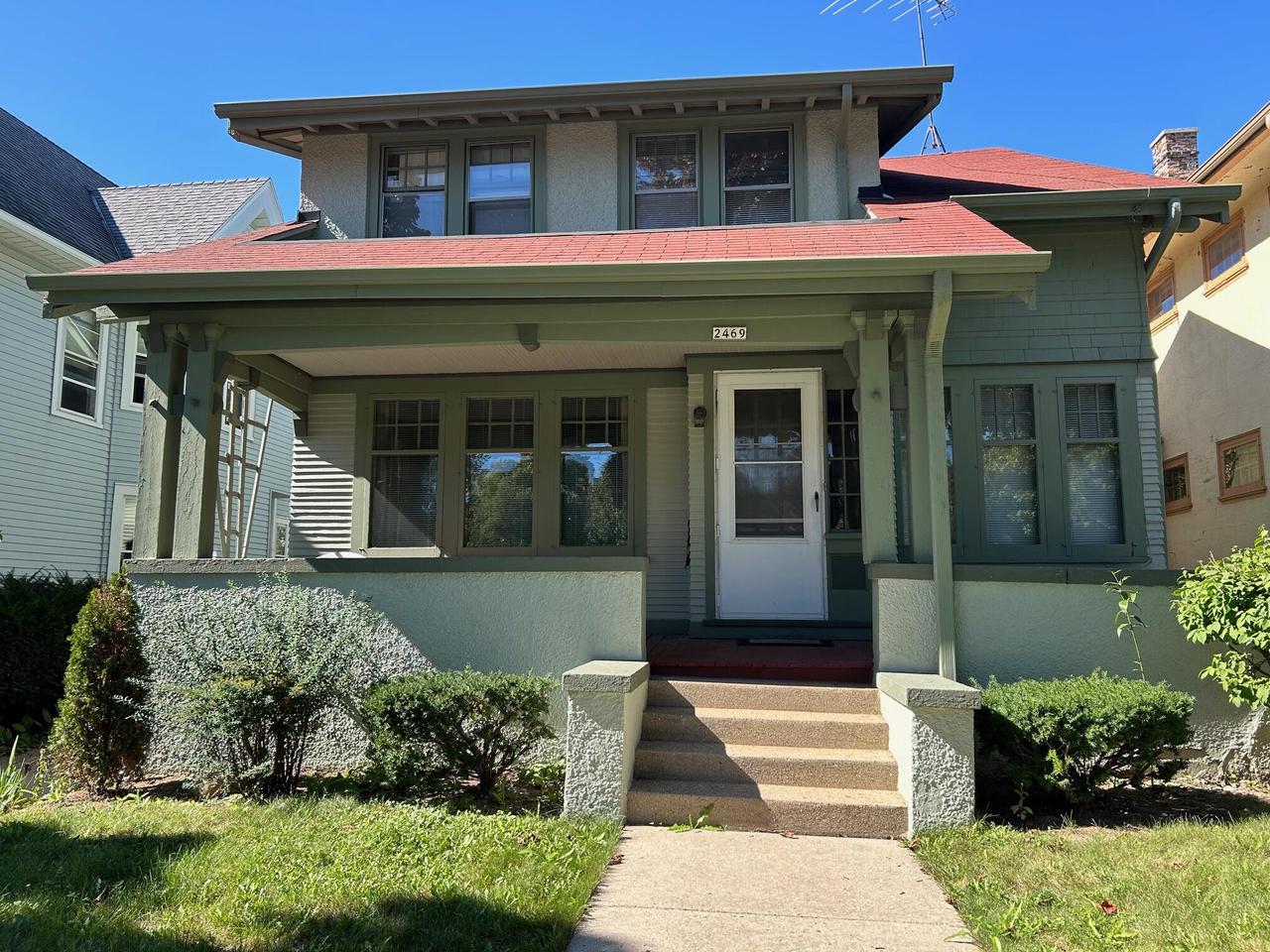 Maryland Ave, Milwaukee, WI 53211