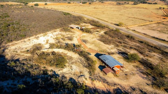 9475 N Us Highway 377, House other with 3 bedrooms, 2 bathrooms and 5 parking in Junction TX | Image 33