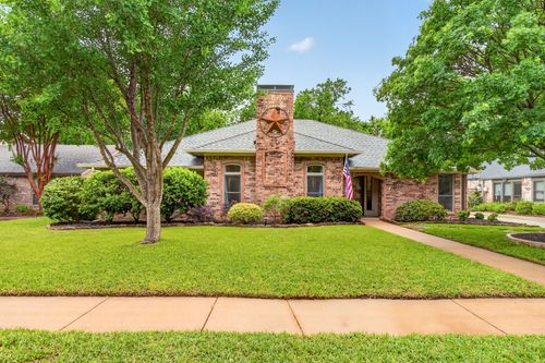 2932 S Creekwood Dr, Grapevine, TX, 76051-5665 | Card Image