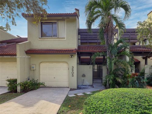 46b-3905 Adra Ave, Doral, FL, 33178-2903 | Card Image