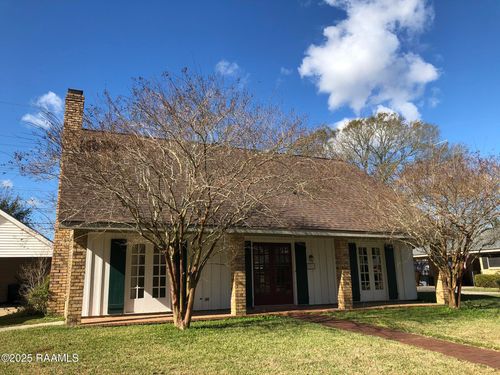101 Wisteria Dr, Lafayette, LA, 70506-6858 | Card Image