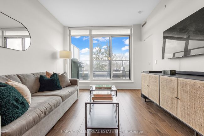 402 - 170 Chiltern Hill Rd, Condo with 2 bedrooms, 2 bathrooms and 1 parking in York ON | Image 17