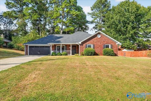 113 Corwin Dr, Harvest, AL, 35749-9323 | Card Image