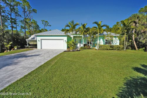 4060 Edisto Dr, Grant Valkaria, FL, 32949-5356 | Card Image