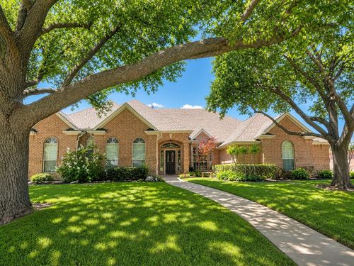 901 Glen Abbey Dr, Mansfield, TX, 76063-3717 | Card Image