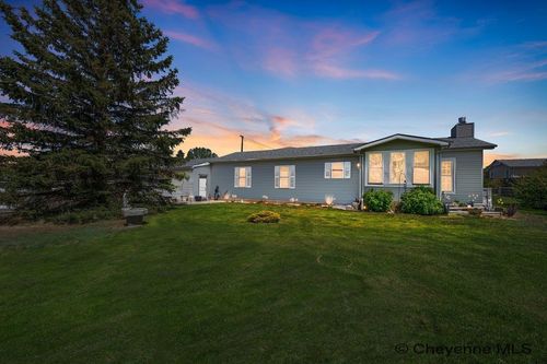 4914 Dell Range Blvd, Cheyenne, WY, 82009-5617 | Card Image