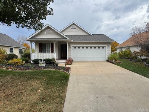 2368 Spartans Trl, Pinckney, MI, 48169-9294 | Card Image