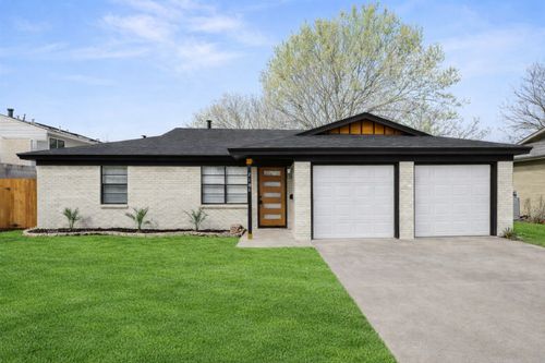 2101 Dayton St, Haltom City, TX, 76117-5157 | Card Image