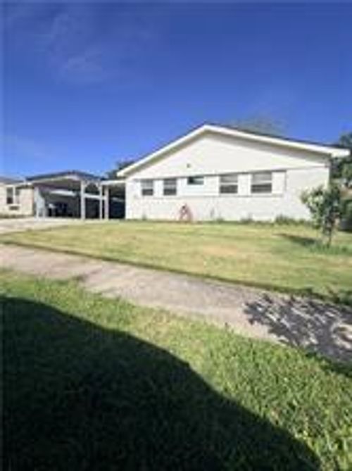 3530 Dickens Dr, New Orleans, LA, 70131-5530 | Card Image