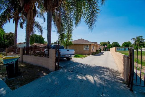 2743 Cogswell Rd, El Monte, CA, 91732-3431 | Card Image