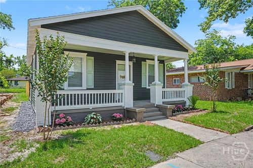 705 E 32nd Street, savannah, GA, 31401 | Card Image