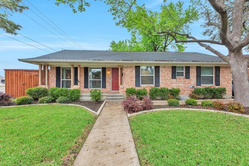 2905 Eric Ln, Farmers Branch, TX, 75234-6415 | Card Image
