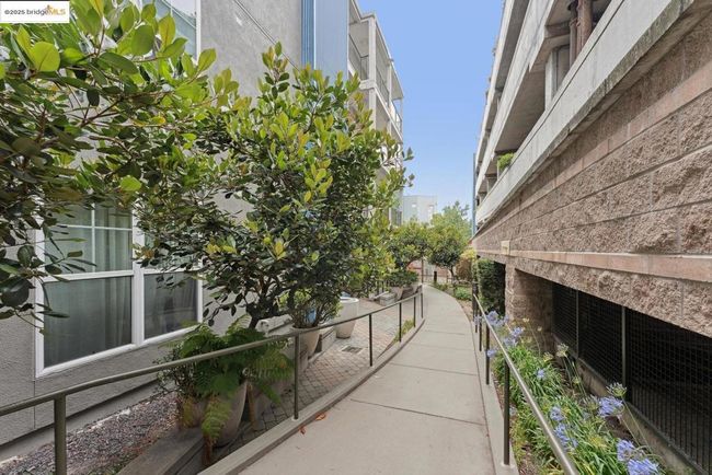 5204 - 1121 40 Th St, Condo with 1 bedrooms, 1 bathrooms and 1 parking in Emeryville CA | Image 44